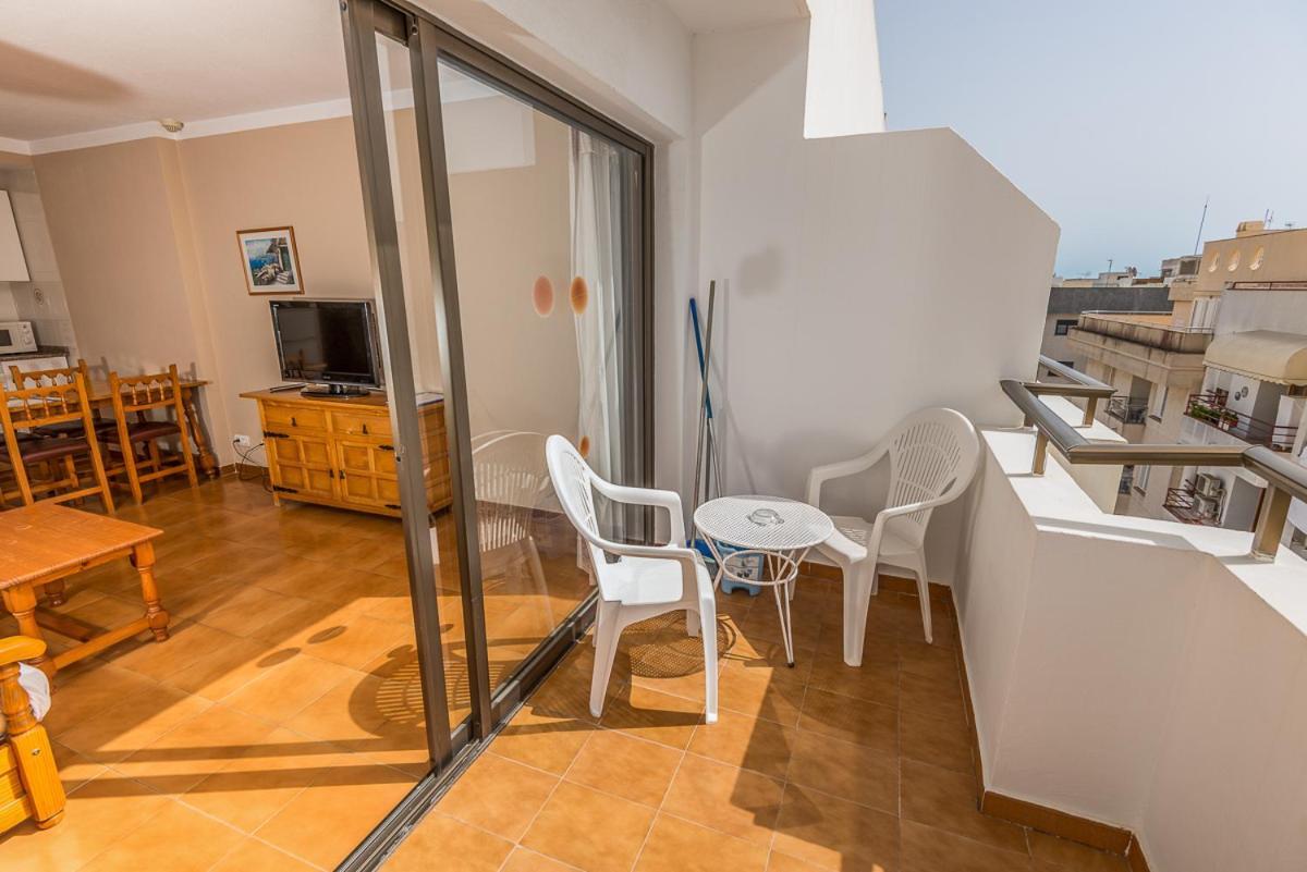 Apartments Niko Санта-Еулалія-дель-Ріо Екстер'єр фото